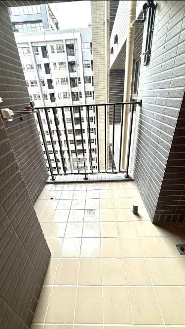 近三井幸福成高樓層兩房平車房屋室內格局與周邊環境