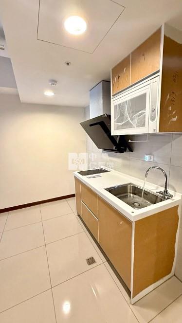 近三井幸福成高樓層兩房平車房屋室內格局與周邊環境