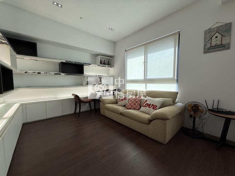 好市多原2房附車位裝潢戶房屋室內格局與周邊環境