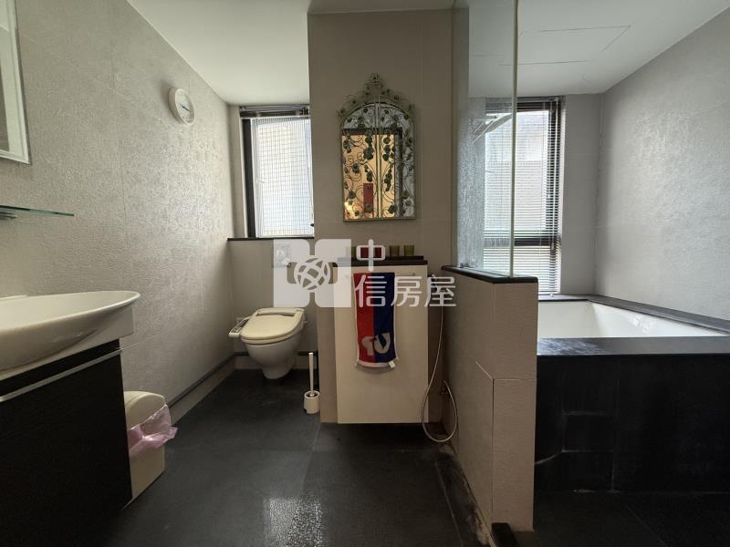 好市多原2房附車位裝潢戶房屋室內格局與周邊環境