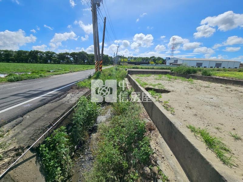 阿蓮中路有水有電方正美農地房屋室內格局與周邊環境