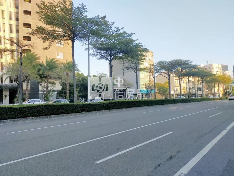 成大寶仁收租6套房透天房屋室內格局與周邊環境