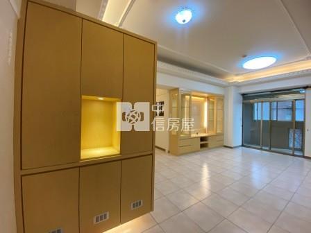 屏東房屋-東山河精裝3+1房大樓房屋室內格局與周邊環境