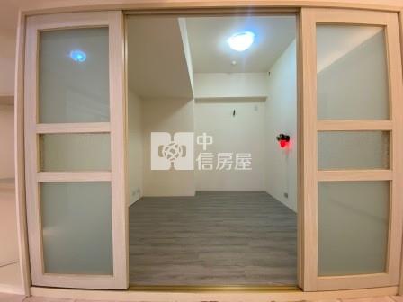 屏東房屋-東山河精裝3+1房大樓房屋室內格局與周邊環境