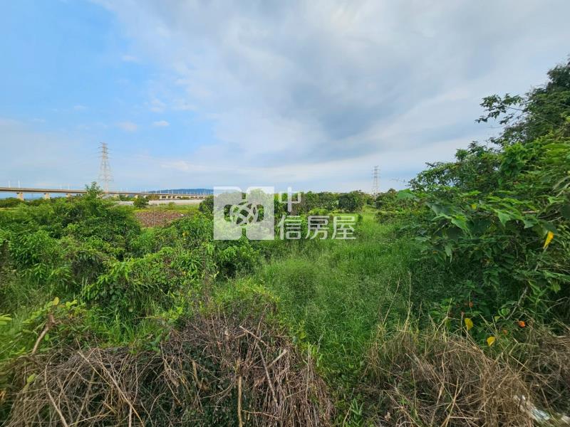 歸仁近高鐵增值農地房屋室內格局與周邊環境