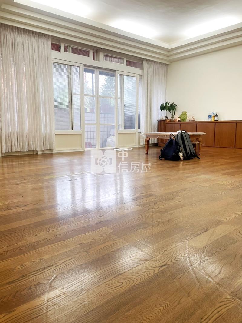 【新世紀】草漯國小華厦3房房屋室內格局與周邊環境