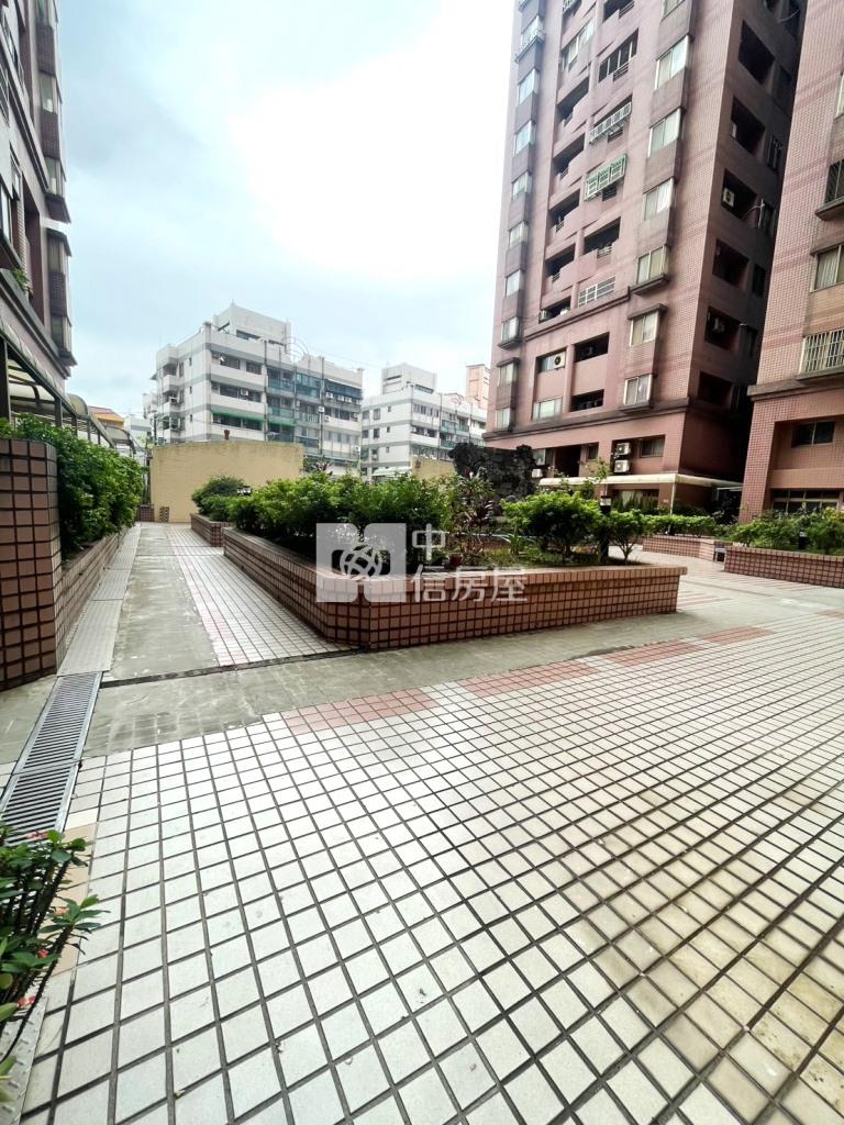 【新世紀】楊梅玫瑰村3房＋平車房屋室內格局與周邊環境