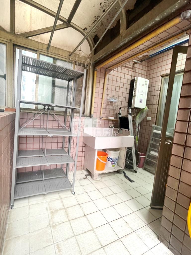 【新世紀】楊梅玫瑰村3房＋平車房屋室內格局與周邊環境