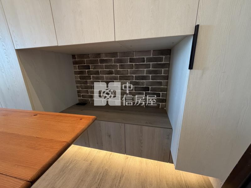 雲世紀A區設計師視野4房房屋室內格局與周邊環境