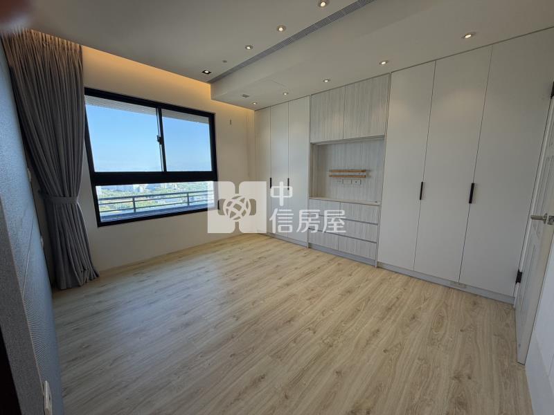 雲世紀A區設計師視野4房房屋室內格局與周邊環境