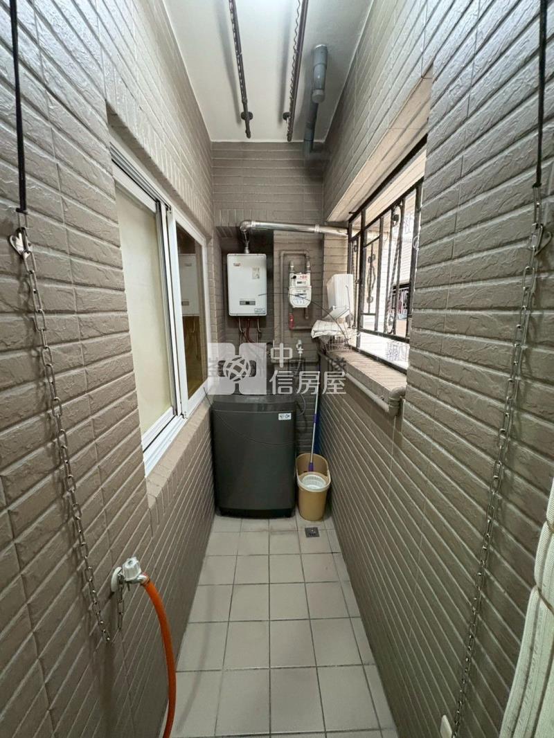 捷運A21法國之星3房車房屋室內格局與周邊環境