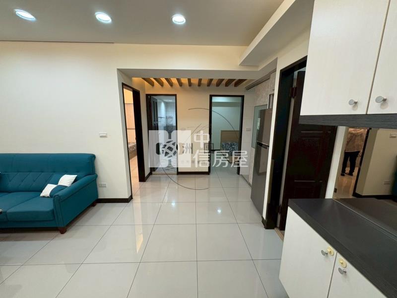 捷運A21法國之星3房車房屋室內格局與周邊環境