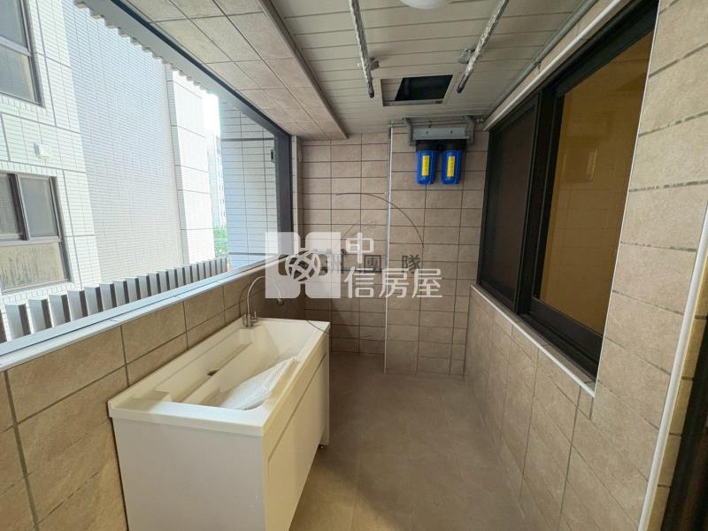 宜誠阿麗拉近龍科全新3房車房屋室內格局與周邊環境