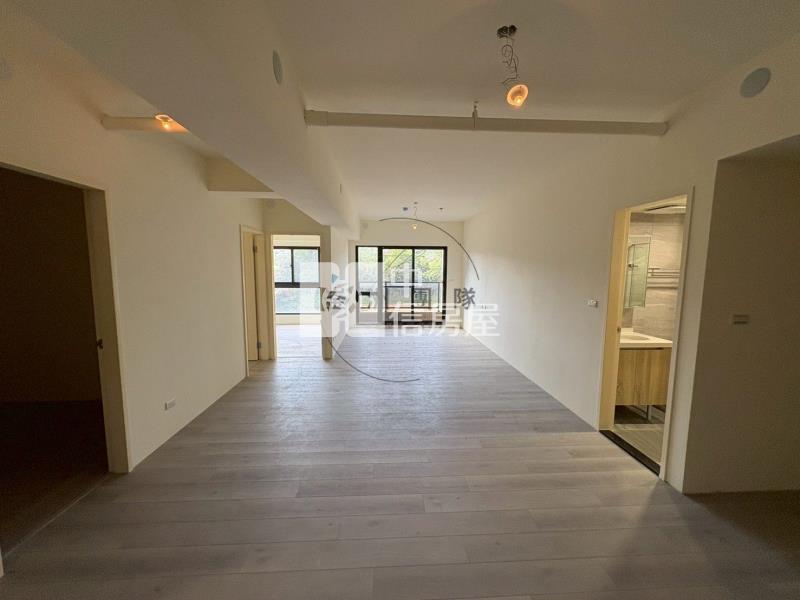 宜誠阿麗拉近龍科全新3房車房屋室內格局與周邊環境