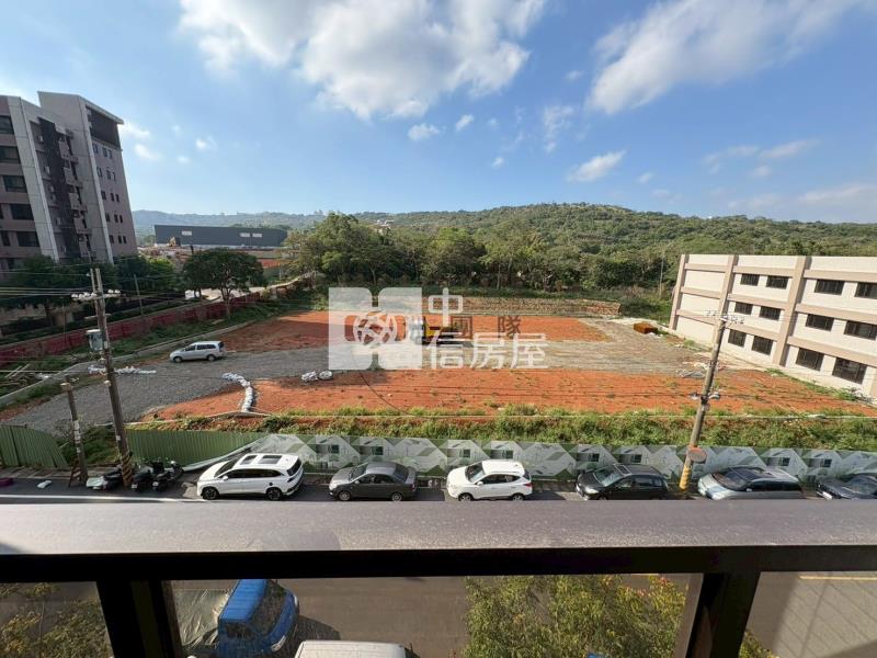 宜誠阿麗拉近龍科全新3房車房屋室內格局與周邊環境