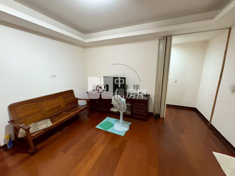 近楊梅後站楊梅高中透天房屋室內格局與周邊環境