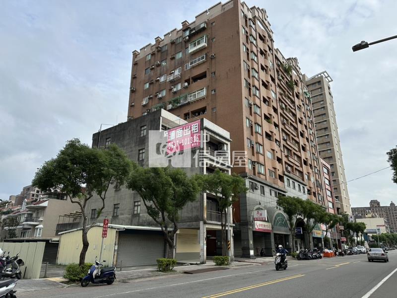 正寶慶路大面寬金店面房屋室內格局與周邊環境