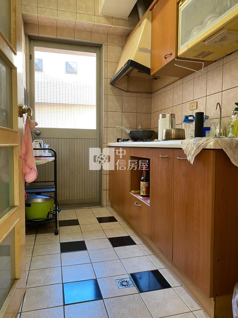 (大城開喜)潭子運動中心高機能4房大城開喜房屋室內格局與周邊環境