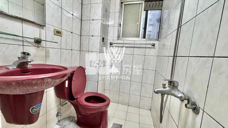 【冠軍】喜市高樓層景觀三房車房屋室內格局與周邊環境