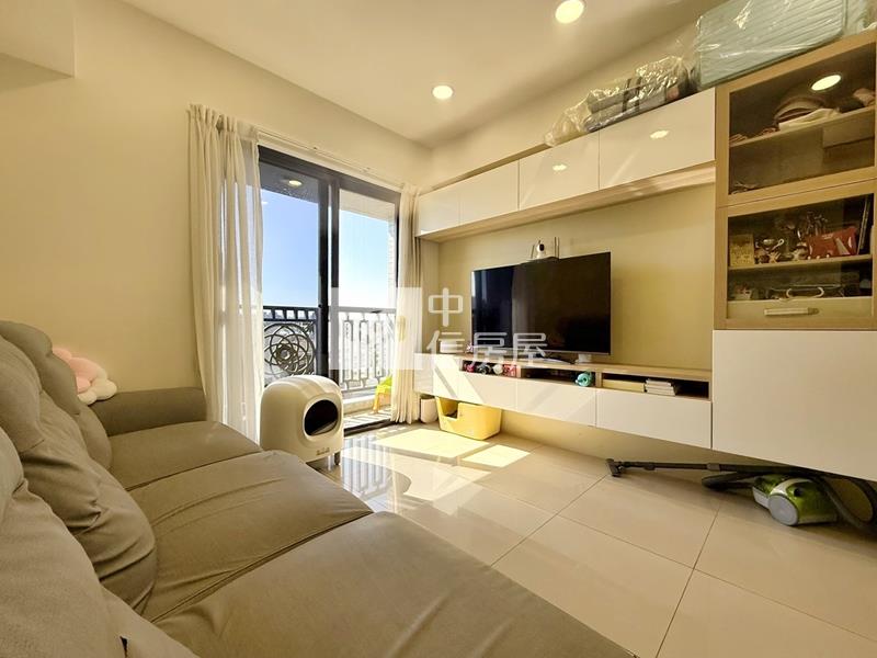 西門國小景觀3房平車房屋室內格局與周邊環境