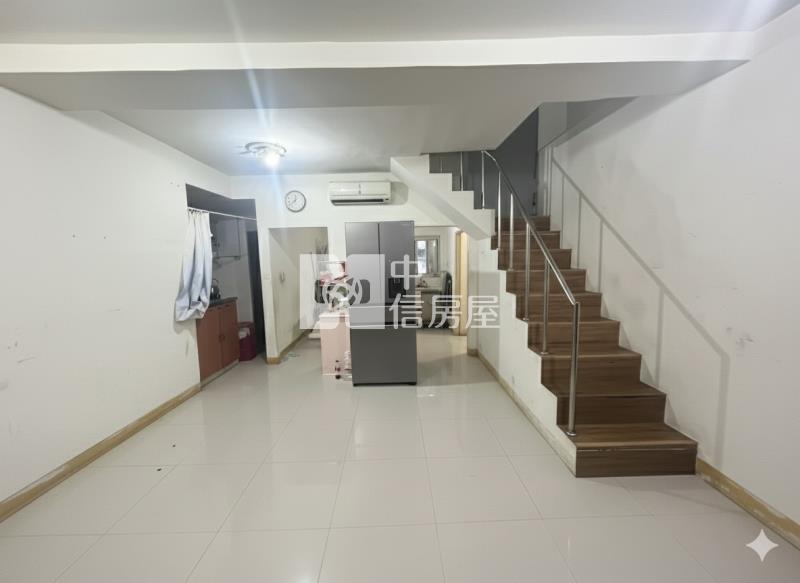 ●仁愛區市區一樓房屋室內格局與周邊環境