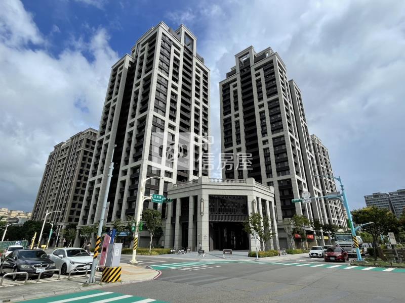 【安家】京懋頤和露台2＋1房雙主臥雙車輕豪宅房屋室內格局與周邊環境