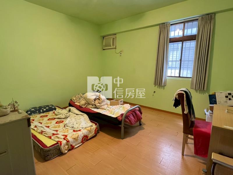 ●山林松境車庫透天房屋室內格局與周邊環境