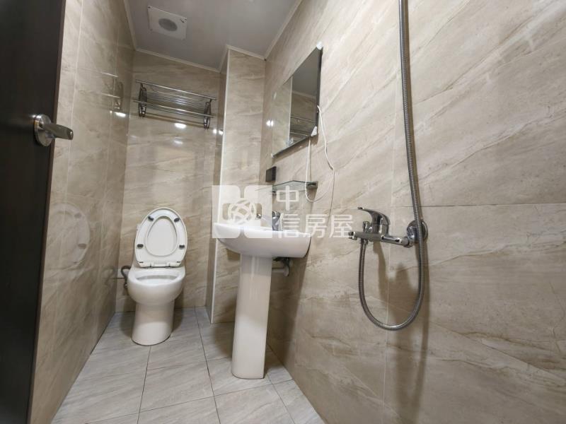 太平豐年社區*輕屋齡*7透套.穩定收租中.房屋室內格局與周邊環境