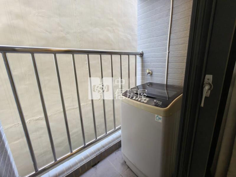 太平豐年社區*輕屋齡*7透套.穩定收租中.房屋室內格局與周邊環境