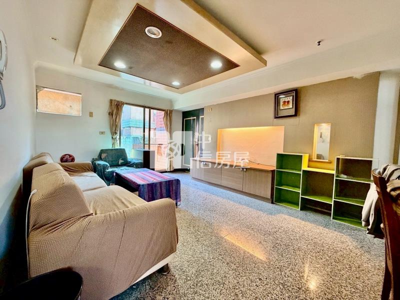 樹義國小高樓層頂樓四房車位(類平面)房屋室內格局與周邊環境