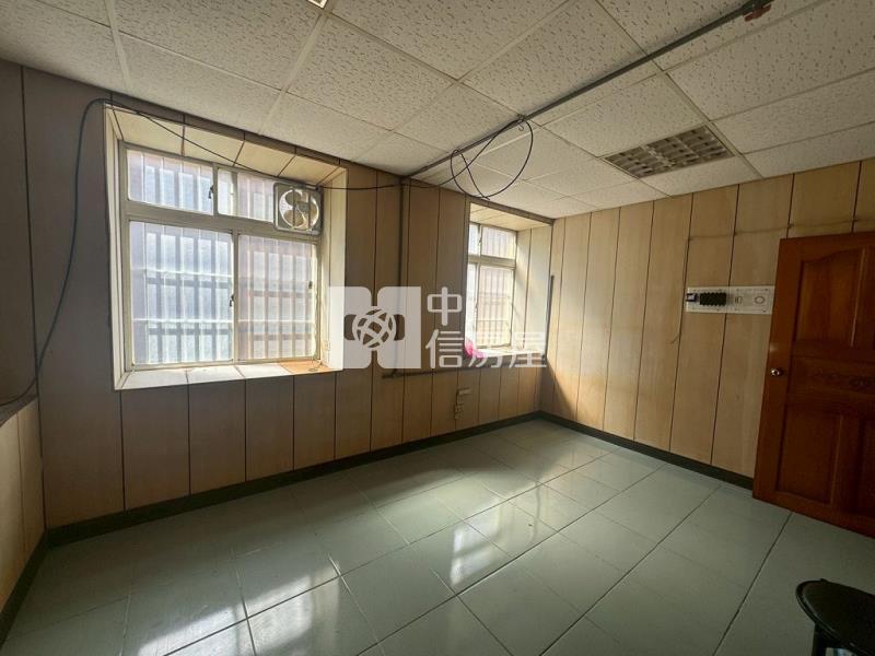 內壢前站忠孝商圈三角窗透天(中信卓越團隊)房屋室內格局與周邊環境