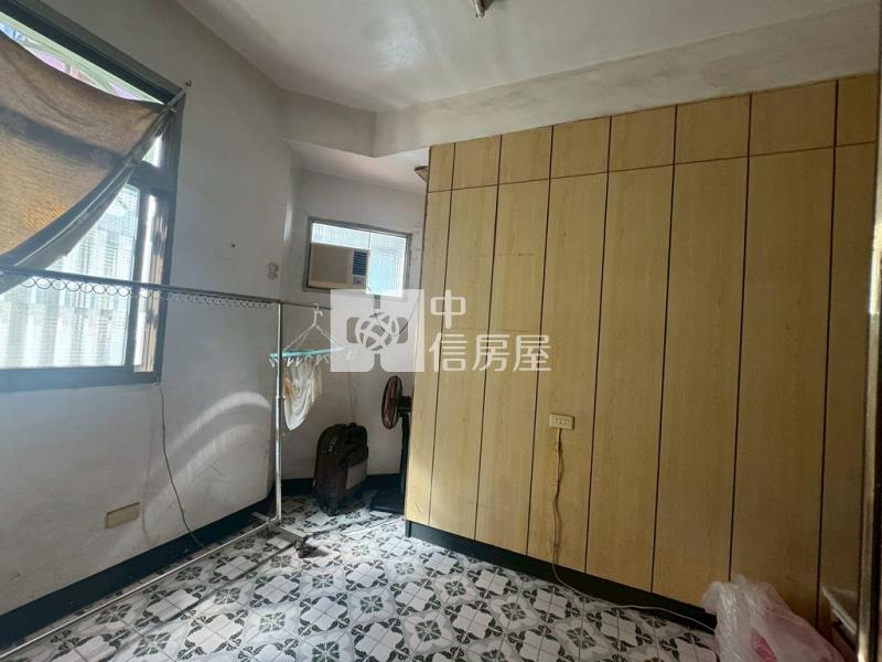 內壢前站忠孝商圈三角窗透天(中信卓越團隊)房屋室內格局與周邊環境