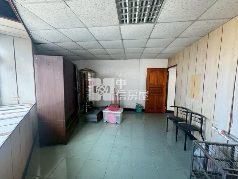 內壢前站忠孝商圈三角窗透天(中信卓越團隊)房屋室內格局與周邊環境