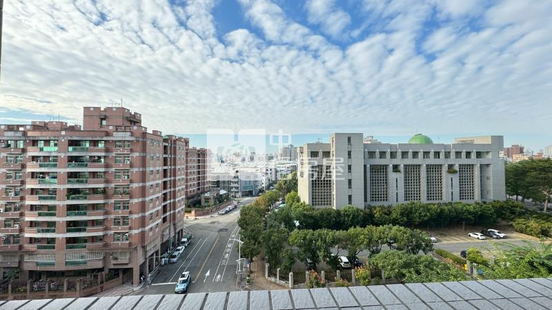 國圖館旁全新未住!富宇上和苑兩房附車位房屋室內格局與周邊環境