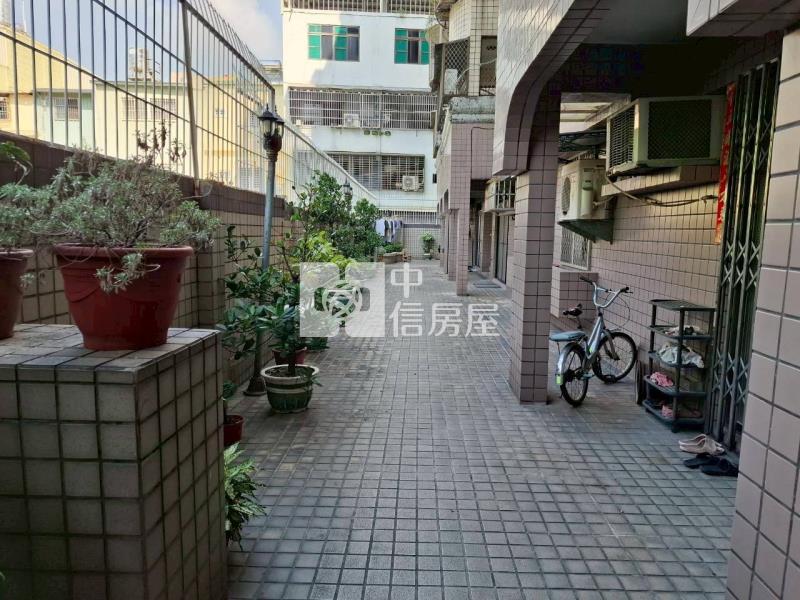 文華國小庭院華廈壹樓房屋室內格局與周邊環境