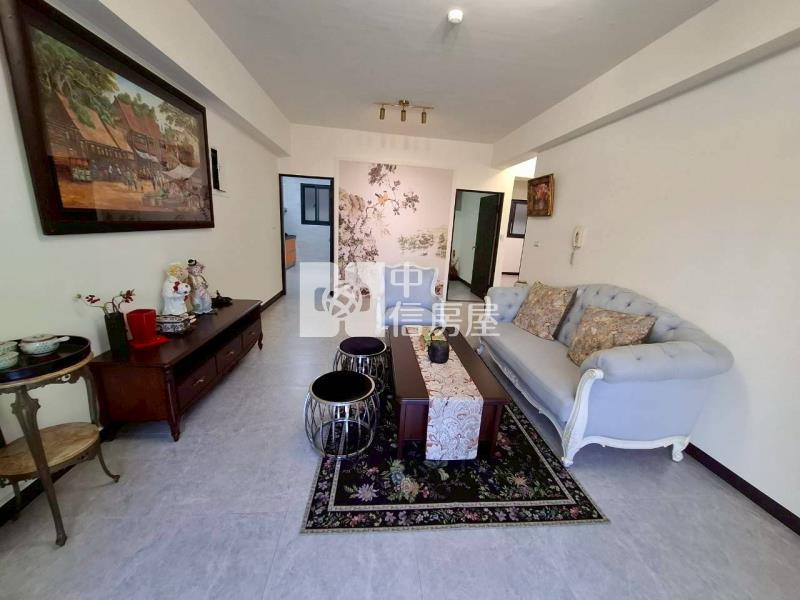 文華國小庭院華廈壹樓房屋室內格局與周邊環境