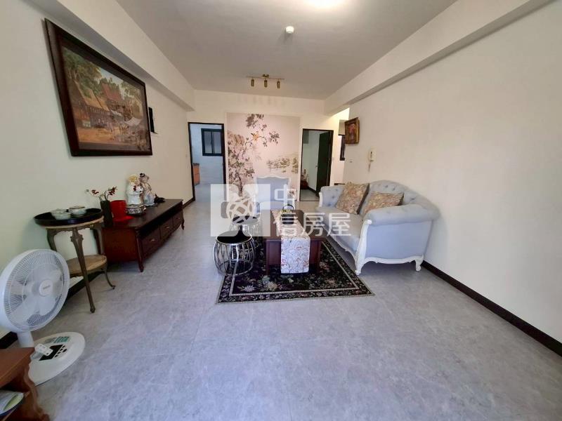 文華國小庭院華廈壹樓房屋室內格局與周邊環境