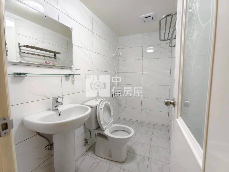 新竹國小精美三房房屋室內格局與周邊環境