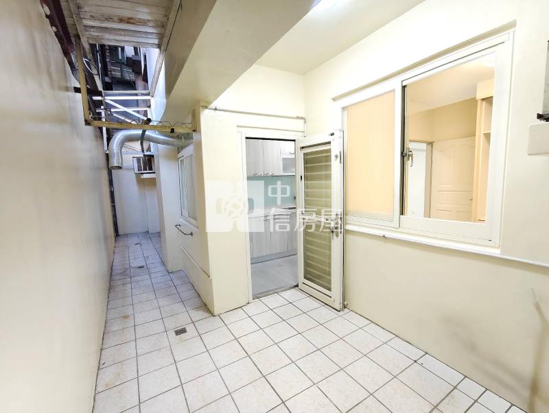 新竹國小精美三房房屋室內格局與周邊環境