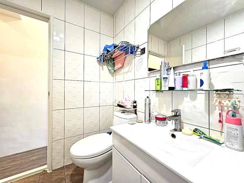 中龍鋼鐵最愛!屋齡6年角間大三房(專)房屋室內格局與周邊環境