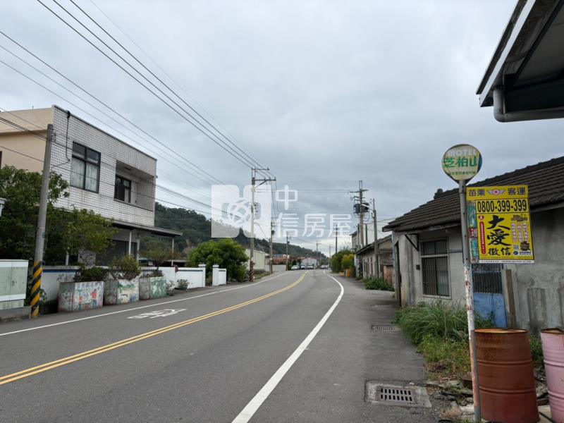 苗栗苑裡★上館活動中心旁★臨路5米農地房屋室內格局與周邊環境