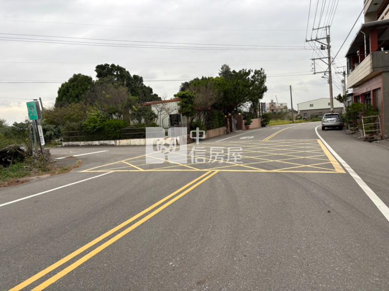 苗栗苑裡★上館活動中心旁★臨路5米農地房屋室內格局與周邊環境