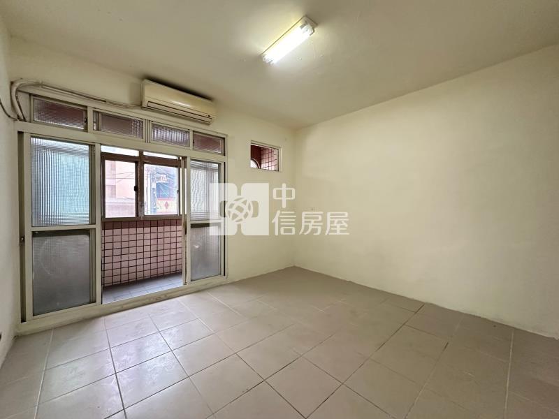 觀音工業區透天房屋室內格局與周邊環境