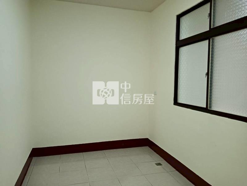 員林近大同路黃昏市場透天房屋室內格局與周邊環境