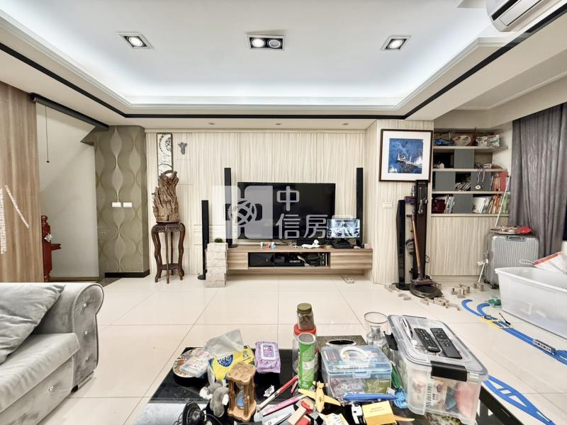 草漯市區,全聯旁輕屋齡雙車位裝潢美透天房屋室內格局與周邊環境