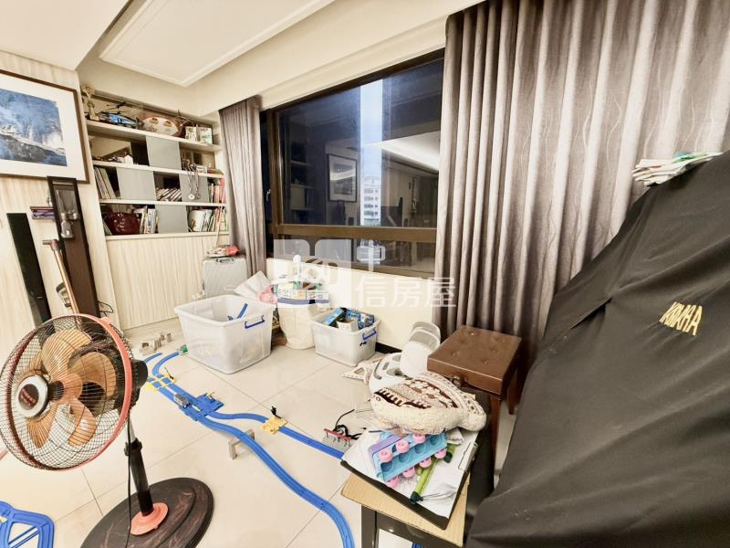 草漯市區,全聯旁輕屋齡雙車位裝潢美透天房屋室內格局與周邊環境