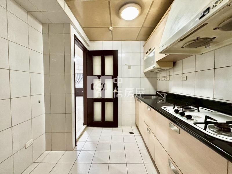 桃園醫院.永豐高中.高城電梯3房車房屋室內格局與周邊環境