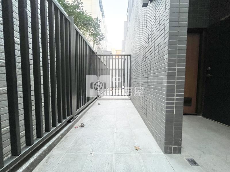 樹禾院全新朝南電梯別墅房屋室內格局與周邊環境