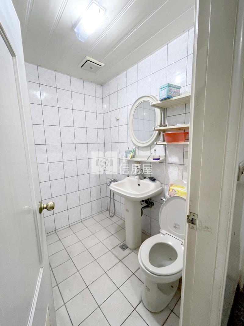 勤美模範商圈三房平車房屋室內格局與周邊環境