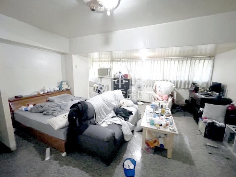 勤美模範商圈三房平車房屋室內格局與周邊環境